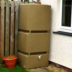 Wall Tank - 800 Litres -Outdoor garden care PTWT8003