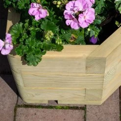 Rowlinson Marberry Corner Planter -Outdoor garden care ROMCOP5