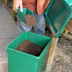 Potting Station With All Plastic Accessories -Outdoor garden care image 139572